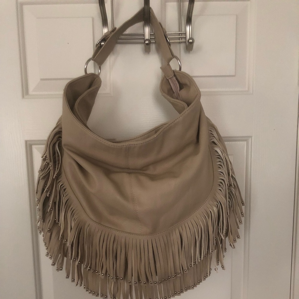 Large purse with fringes